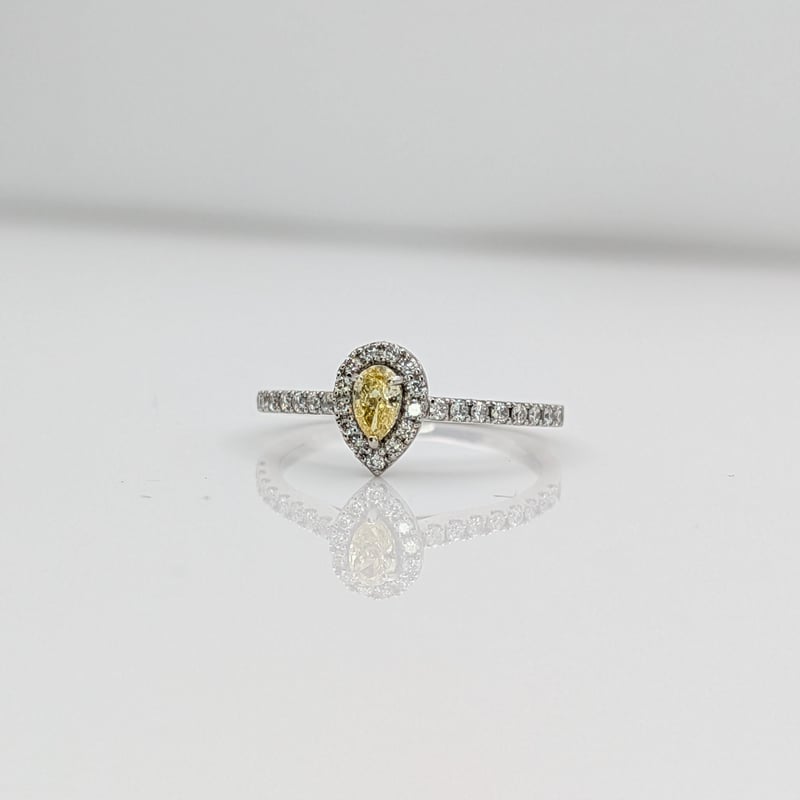 CGLソ】K18 インテンス イエロー ダイヤモンド0.149ct×ダイヤモンド