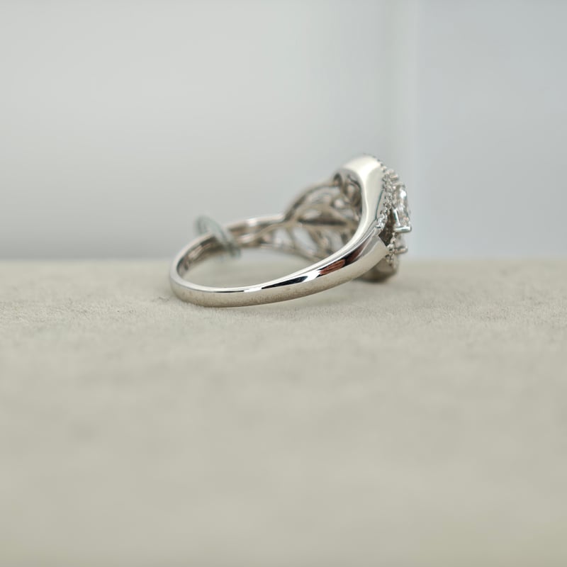 K18WG ダイヤモンド 0.70ct リング 12.5号 | 鈴木屋byJOA STORE