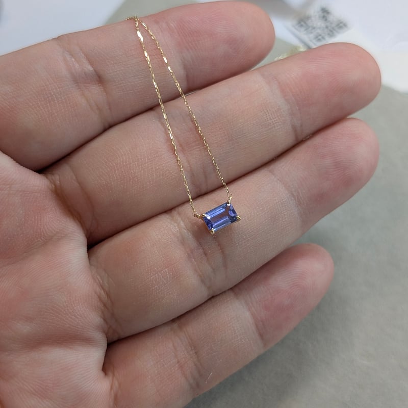 K18 タンザナイト 0.50ct 両吊りネックレス 40cm オクタゴンカット