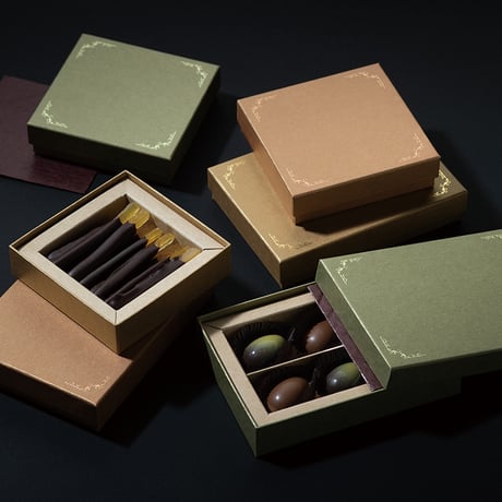 CHOCO フェザー式箔押しM 200入