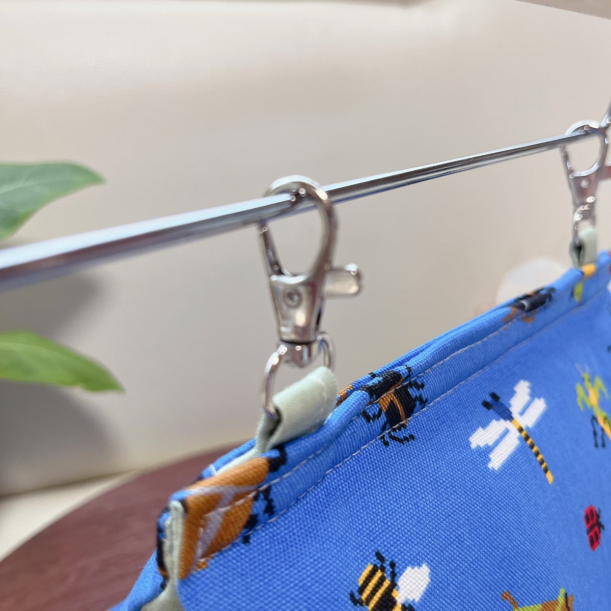 ワイドサイズ］バードテント：夏のムシ（ブルー） | インコのハーブ
