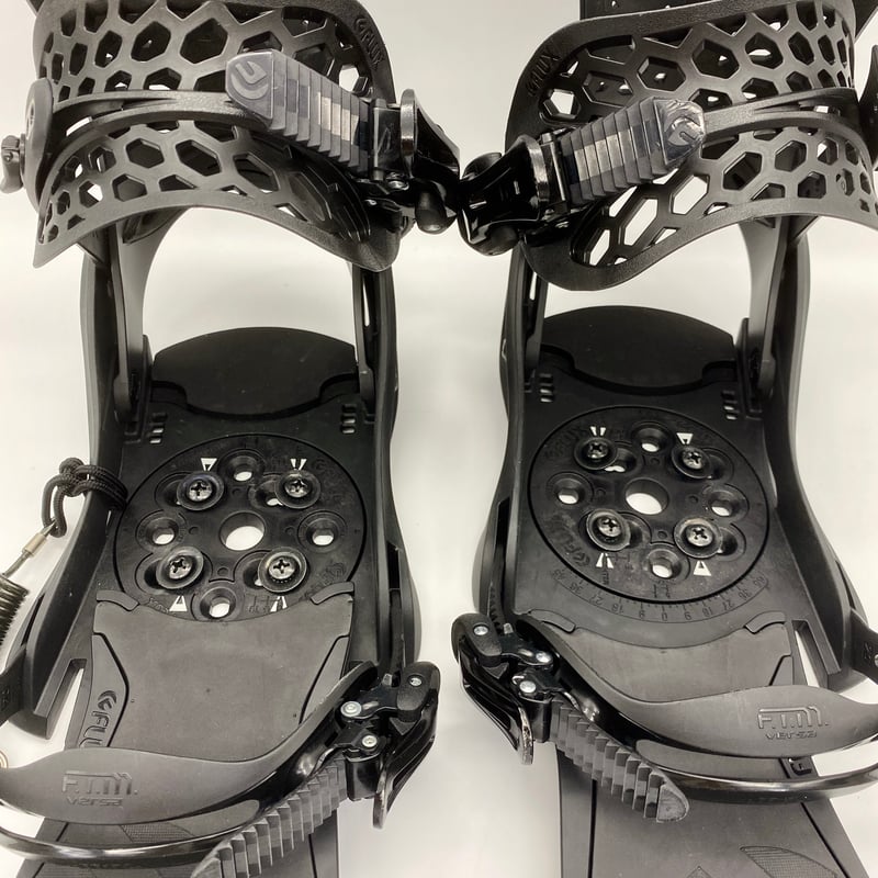 美品】FLUX フラックス スノーボード ビンディング PR M 