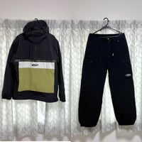 【超美品】 24-25 Quiksilver クイックシルバー スノーボード ウェア＆パンツ 上下セット ベンチレーション付き Mサイズ / #10144