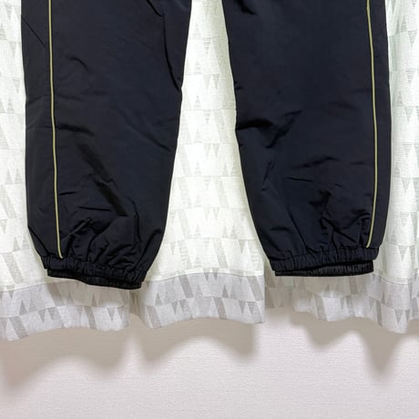 【超美品】 24-25 Quiksilver クイックシルバー スノーボード ウェア＆パンツ 上下セット ベンチレーション付き Mサイズ / #10144