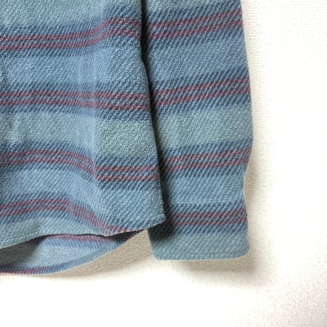 【超美品】VISSLA ヴィスラ サーフィン スノーボード ボタンシャツ Mサイズ / #10082