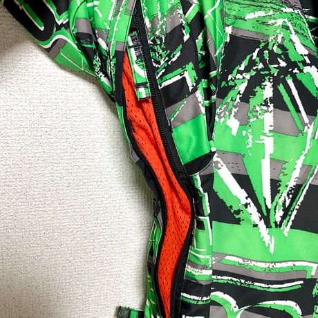 【超美品】VOLCOM ボルコム キッズ ウェア Sサイズ 130-140cm / #10024