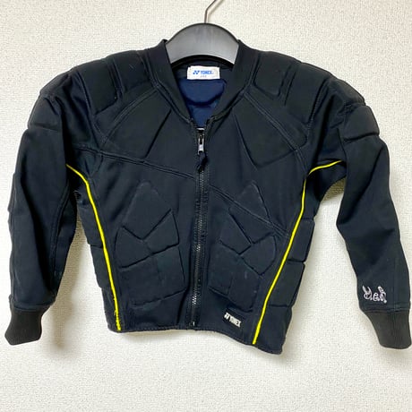 【美品】YONEX ヨネックス キッズ プロテクター パッド 130 / #10065