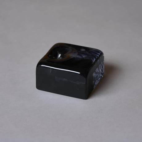 IYÉ reborn square "Black"