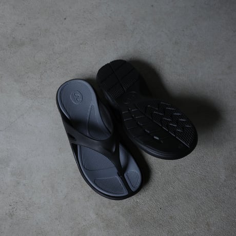 doubleu BERMUDA (Black/Charcoal)