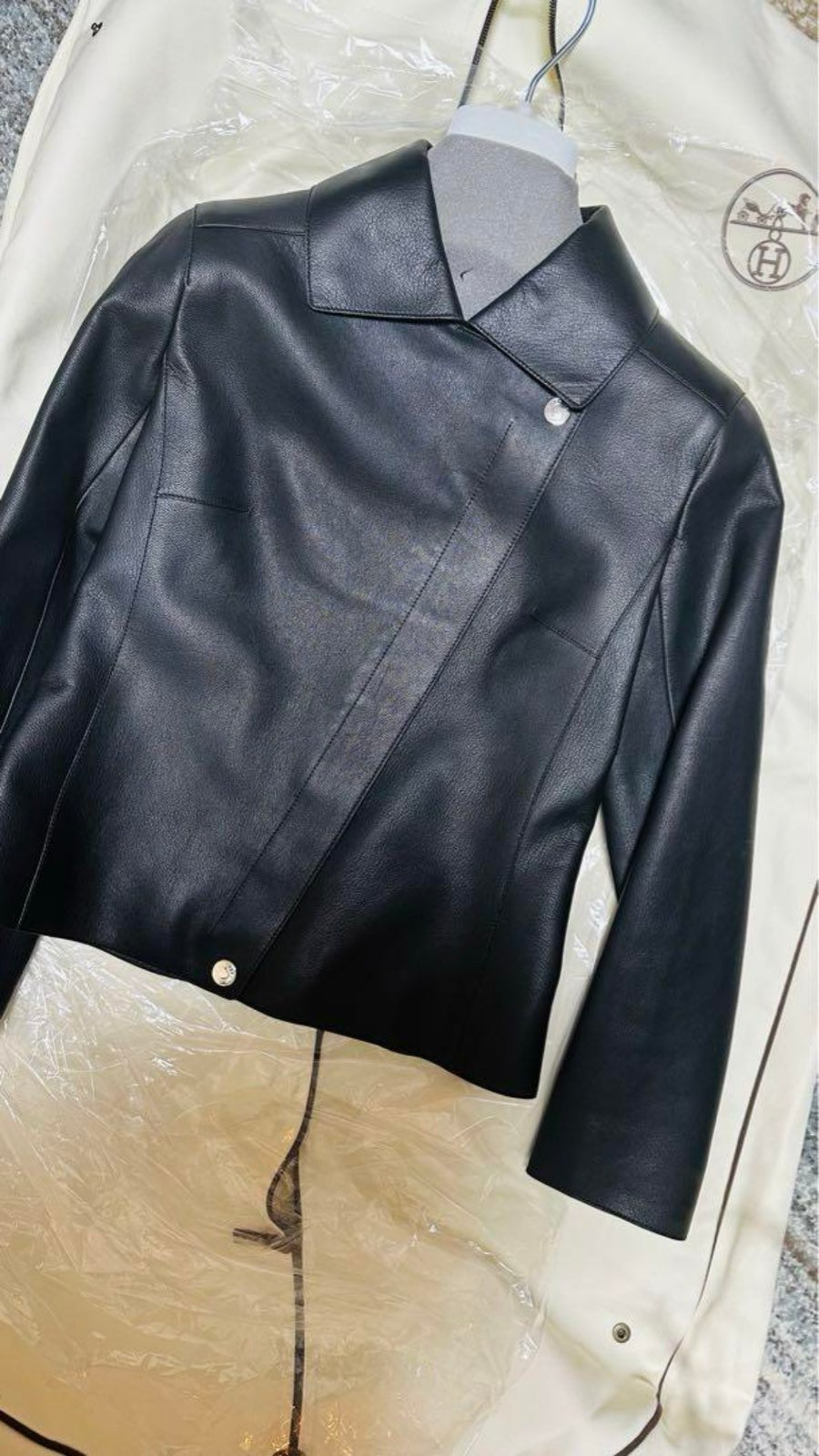 新品❗️エルメス　レザージャケット　レディース HERMES エルメス レザージャケット レディース | エルメス専門店 Amsterdam