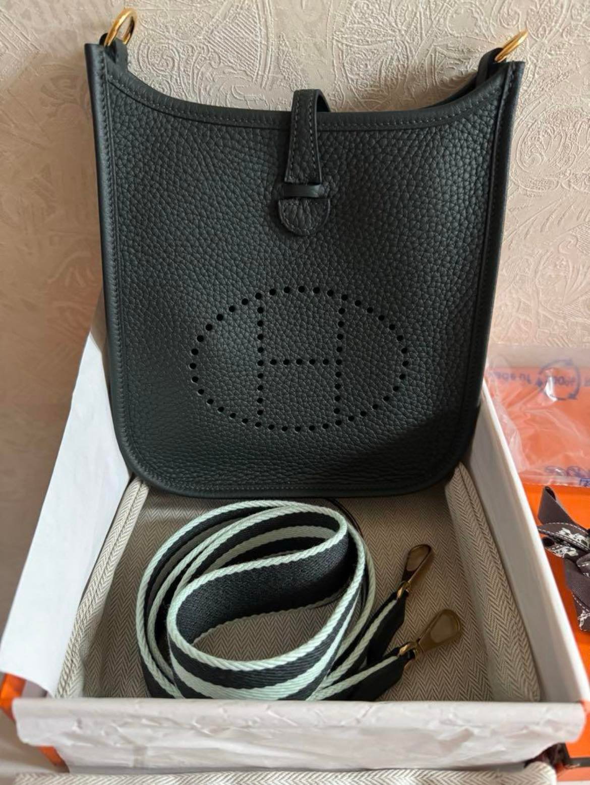 HERMES エヴリン アマゾーヌ 16 tpm レザン HERMES - HERMES エヴリン アマゾーヌ 16 tpm レザンの通販 by macaron