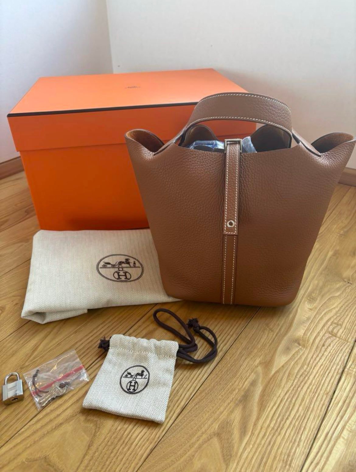 HERMES エルメス ピコタンロック MM 22 | エルメス専門店 Amsterdam