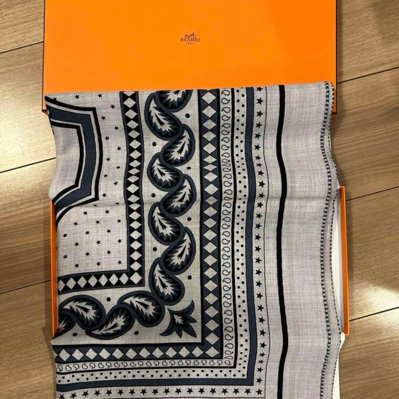 HERMES エルメス 四輪馬車の車輪 カシシル | エルメス専門店 Amsterdam