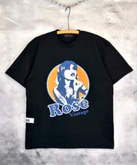 ROSÉ VINTAGE [TEE-BLACK] LipStick Girl