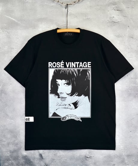 ROSÉ VINTAGE [TEE-BLACK] Taylor