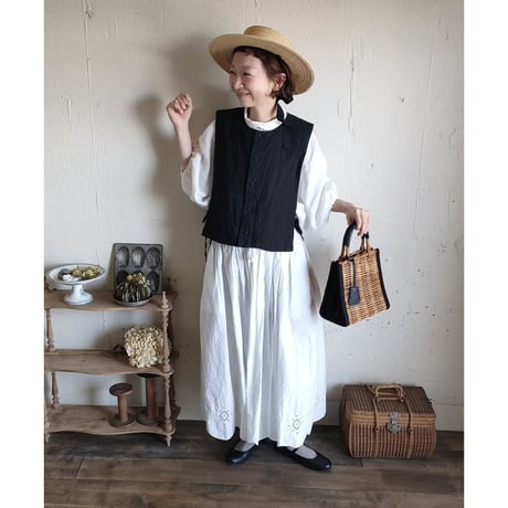 【Noir black】くるみボタンのコットンリネン 2wayジレベスト COTTON LINEN 2way Gilet 前後着ベスト リネンベスト ジレ