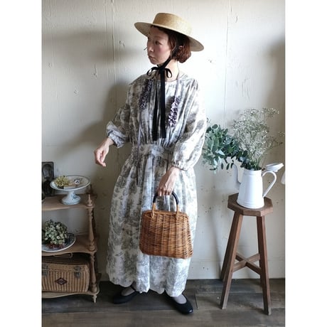《送料無料》toile de jouy トワルドジュイ柄 ギャザーワンピース French cotton gather one piece