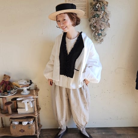 7/12(日)第1部:9:30入店整理券　【お買い物時間：9:30〜11:00まで】再入場は13:15~可能でございます◎