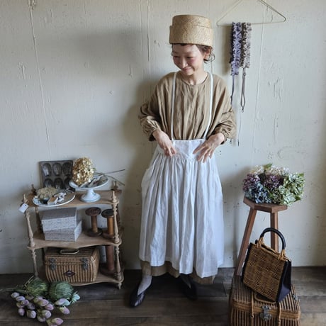 【即納】Ecru White 2way サスペンダーギャザータブリエ French Linen Gather tablier フレンチリネンタブリエ タブリエエプロン アンティークタブリエ