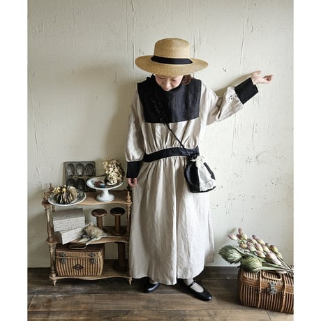 《即納》【kinari × Black】キナリ×ブラック bicollar cuffs gather onepice バイカラーカフスギャザーワンピース