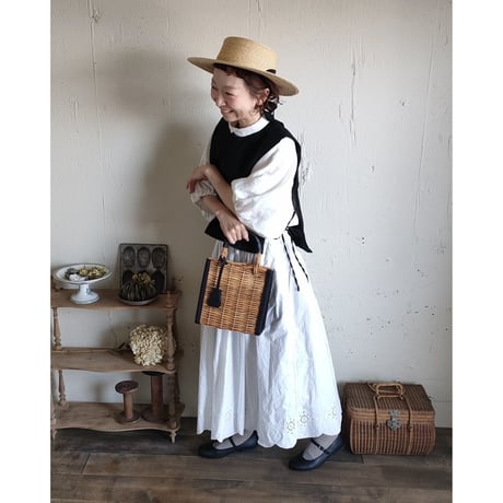 【Noir black】くるみボタンのコットンリネン 2wayジレベスト COTTON LINEN 2way Gilet 前後着ベスト リネンベスト ジレ