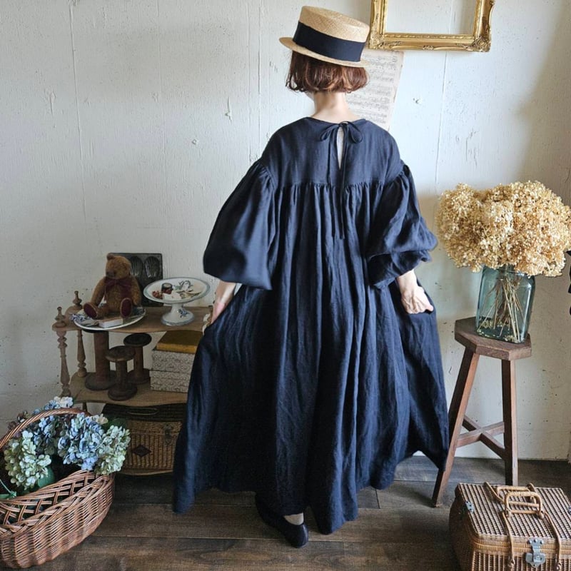 発送は12月下旬〜】モノガタリワンピース 《noir black》ノワール