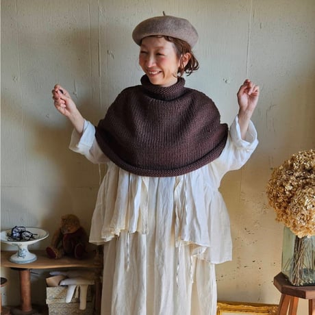【即納】ダークブラウンの柔らかニットポンチョ　knit poncho 《darkbrown》