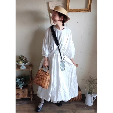 《即納》【Ecru White】エクリュホワイト フレンチリネンギャザーワンピース リネンワンピース ナチュラルワンピース フレンチリネン