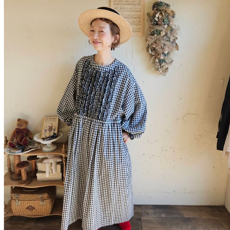 即納】ギンガムエミリーワンピース 《黒×白》 gingham emilyone-piece