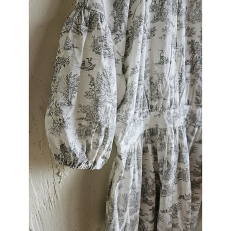《送料無料》toile de jouy トワルドジュイ柄 ギャザーワンピース French cotton gather one piece