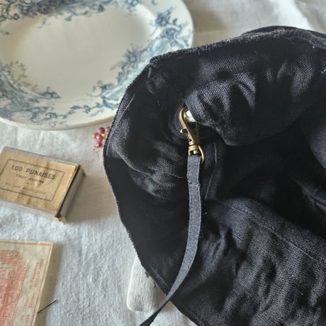 《即納》【French black】フレンチブラック Antique lace mashumallow pouch アンティークレースのマシュマロ巾着 マシュマロポーチ ポシェット