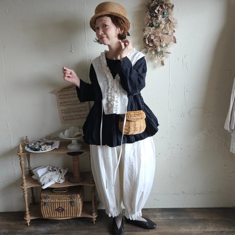 7/11(土)第1部:9:30入店整理券　【お買い物時間：9:30〜11:00まで】再入場は15:30~可能でございます◎