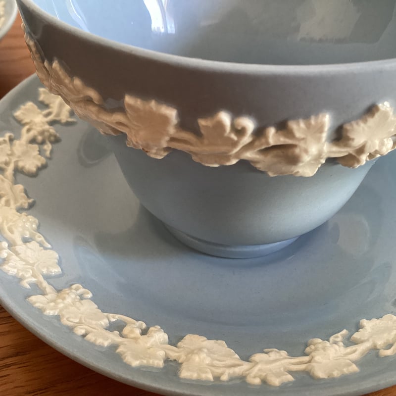 vintage Wedgwood Queensware Cup and Saucer / ウ