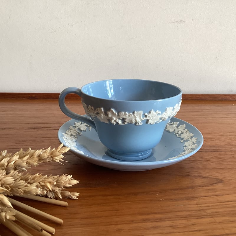 vintage Wedgwood Queensware Cup and Saucer / ウ