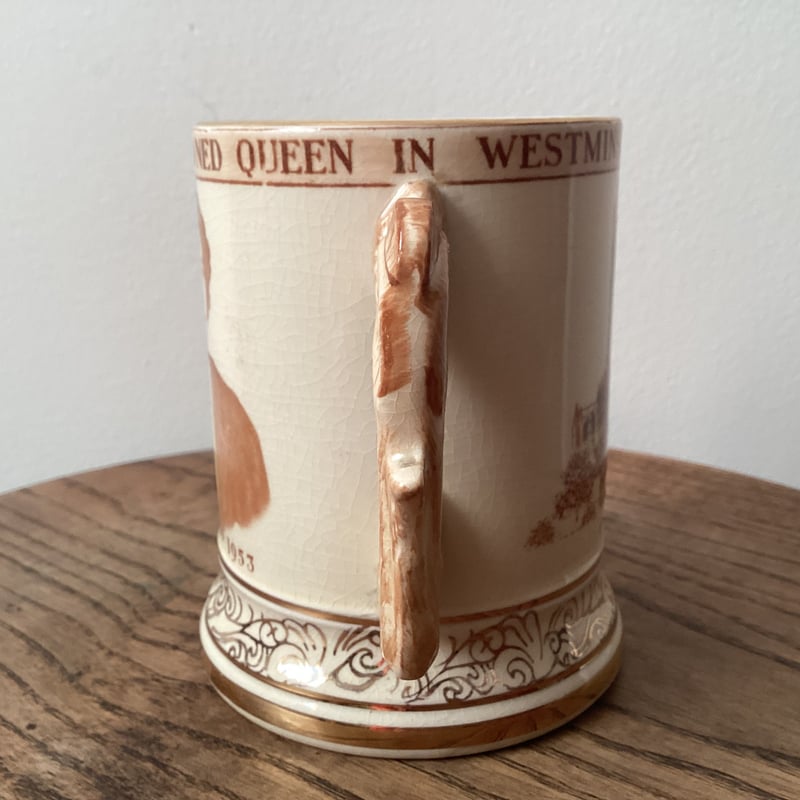 1953 Vintage Queen Elizabeth ll Coronation mug