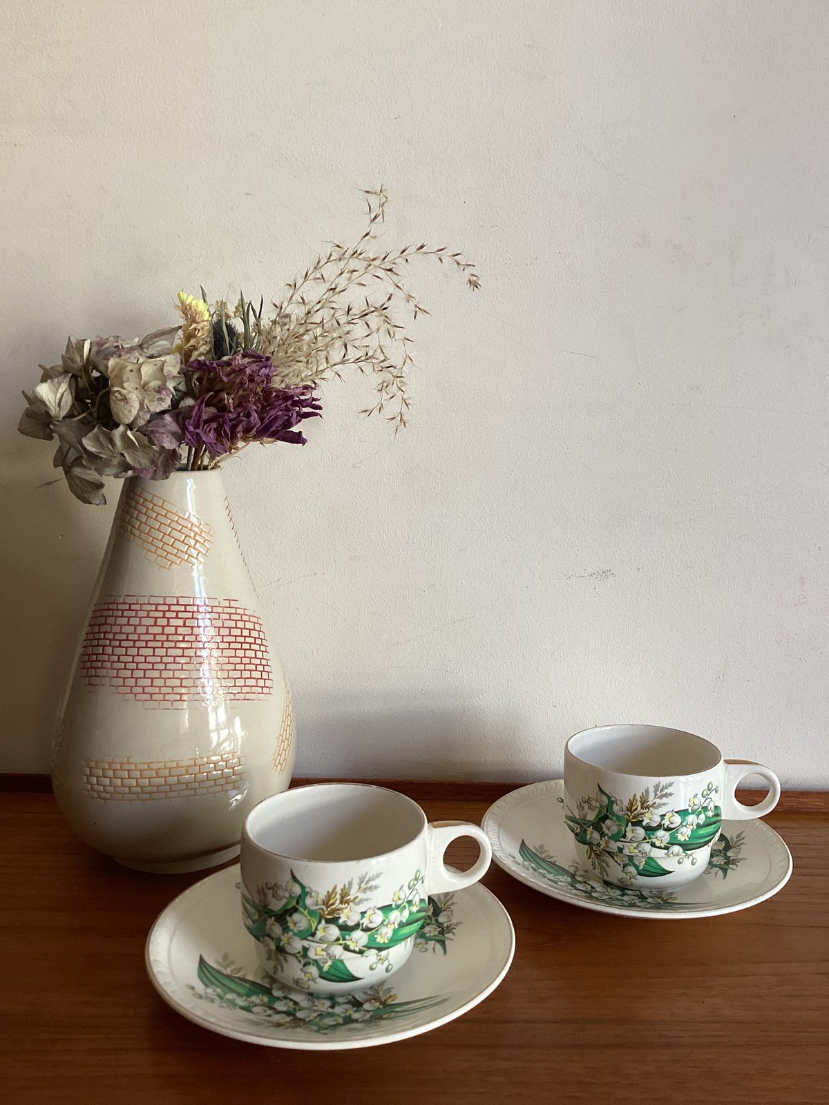 Brexton England Lily of the valley Cup & Sauce