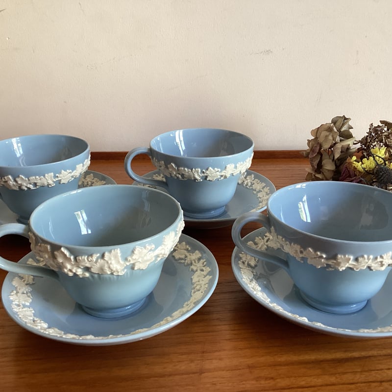 vintage Wedgwood Queensware Cup and Saucer / ウ