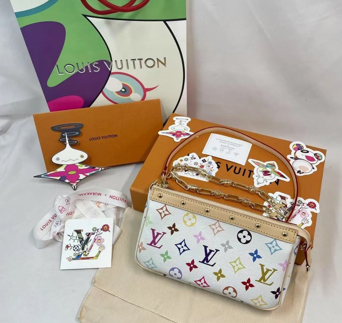 LOUIS VUITTON ルイヴィトン 村上隆 ポーチ ポシェット アクセソワール