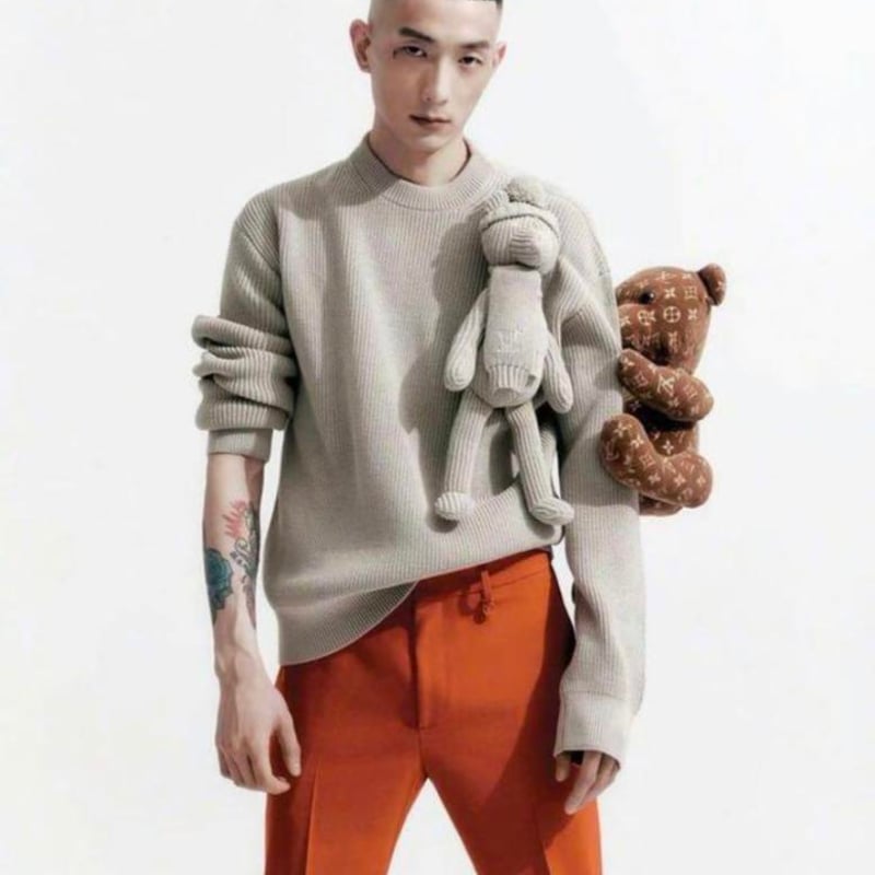 ルイヴィトン ステッチドテディ クルーネックニット HKN66WTBY S LOUIS VUITTON ルイヴィトン ステッチドテディ プルオーバー | ルイ