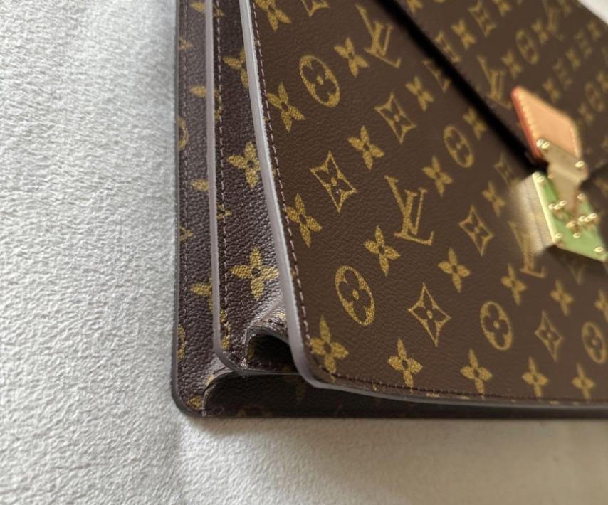 ルイヴィトン セルヴィエット コンセイエ モノグラム ビジネスバッグ LOUIS VUITTON ルイヴィトン セルヴィエット コンセイエ ブリーフ