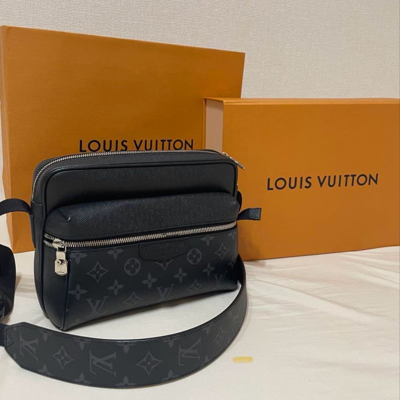 LOUIS VUITTON ルイヴィトン アウトドア・メッセンジャーバッグ | ルイ