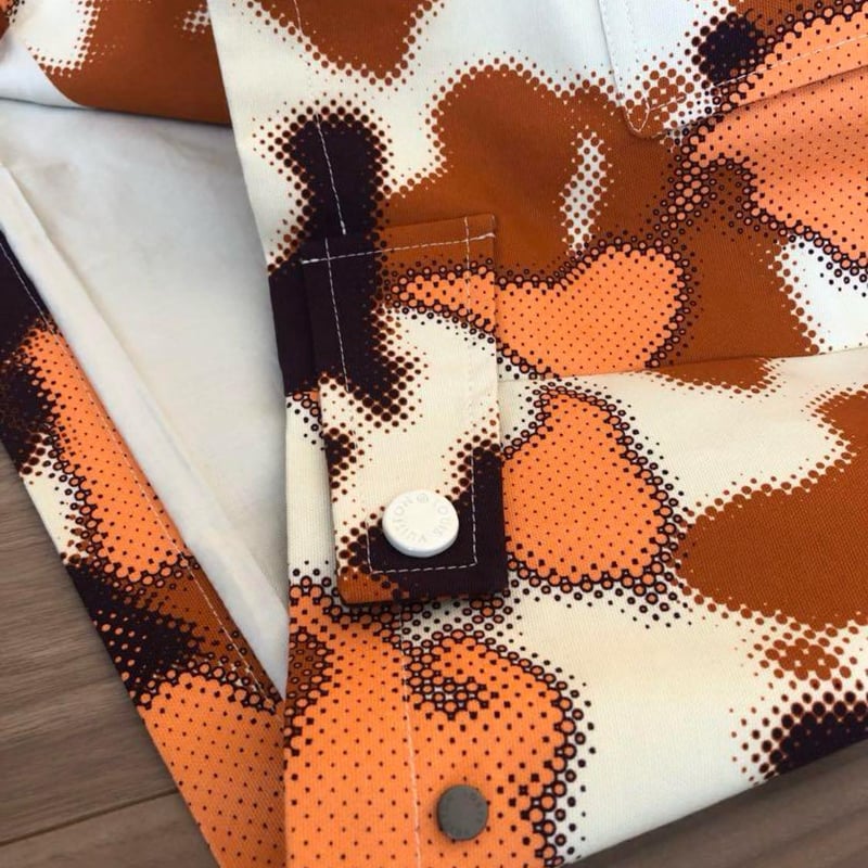 LOUIS VUITTON ルイヴィトン 迷彩フード付き マウンテンパーカー