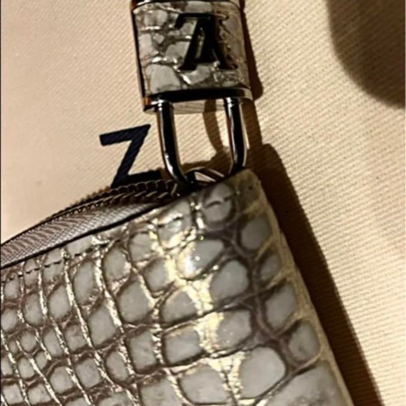 LOUIS VUITTON ルイヴィトン アリゲーター クロコダイル ラウンド