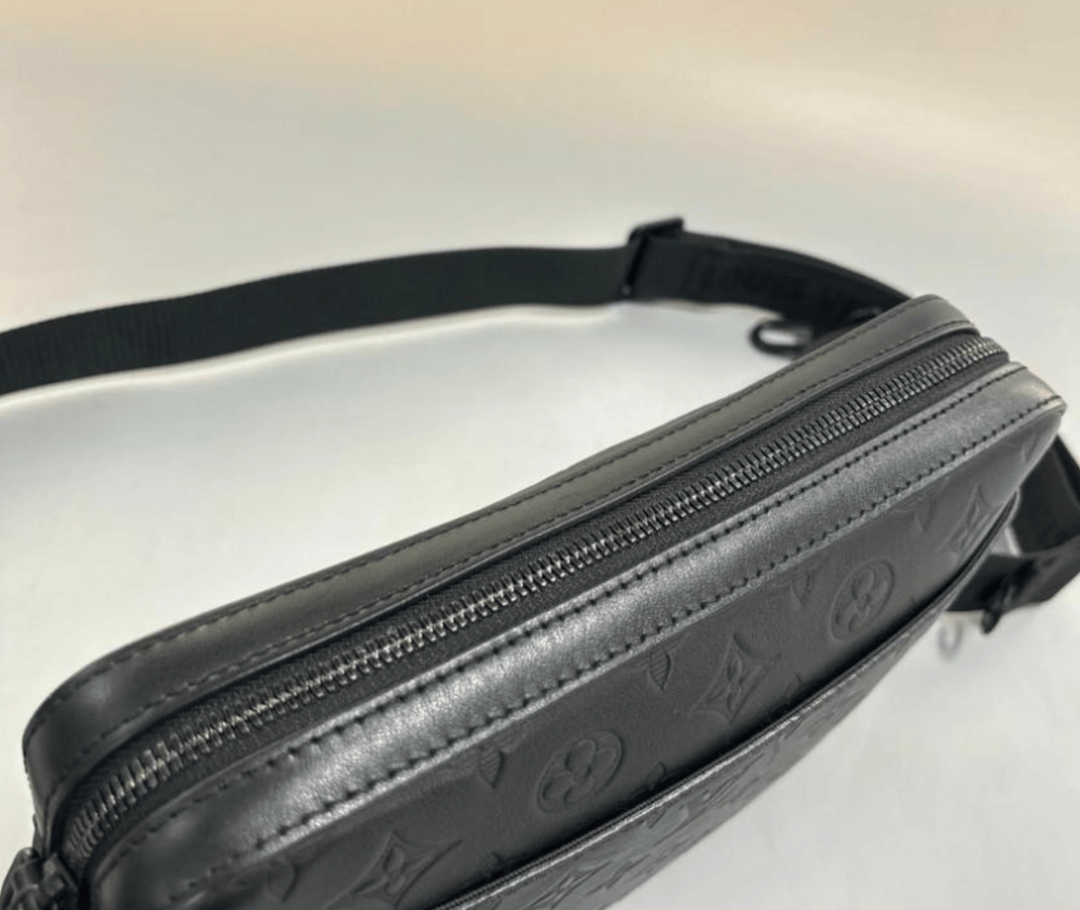 LOUIS VUITTON ルイヴィトン ショルダーバッグ デュオ モノグラム 