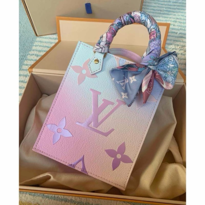プティットサックプラ　サンライズパステル LOUIS VUITTON ルイヴィトン プティットサックプラ【サンライズ