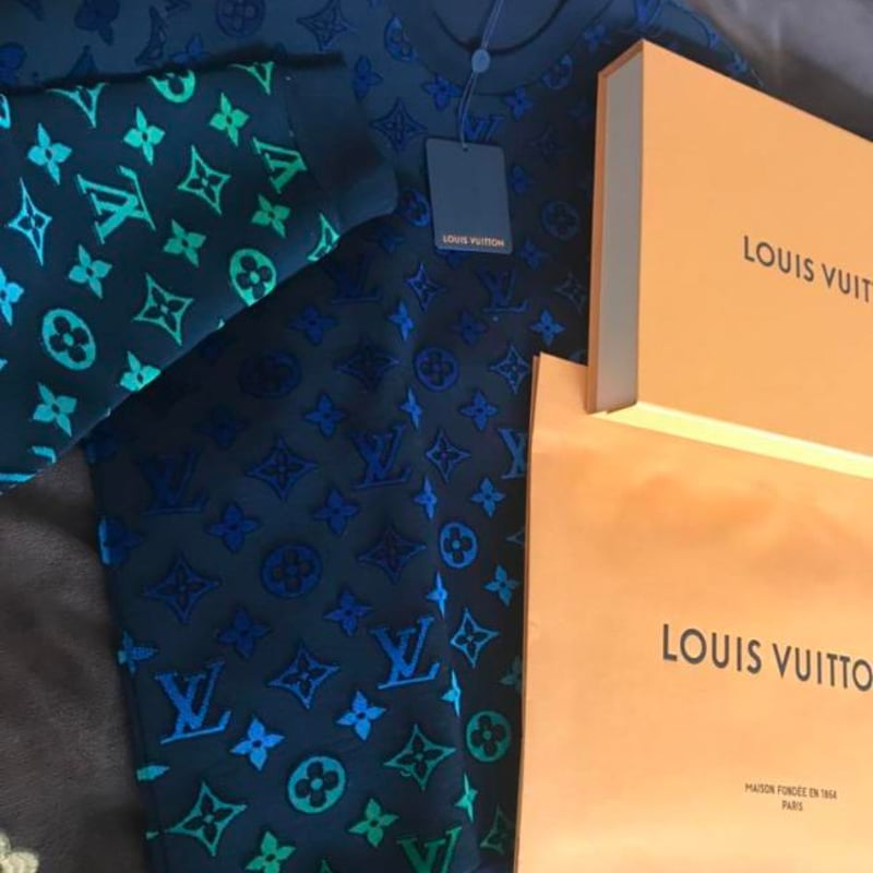 LOUIS VUITTON ルイヴィトン グラディエント モノグラム フィルクーペ