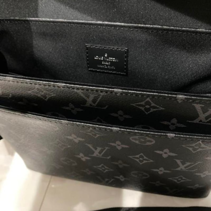 LOUIS VUITTON ルイヴィトン ショルダーバッグ モノグラム ブラック