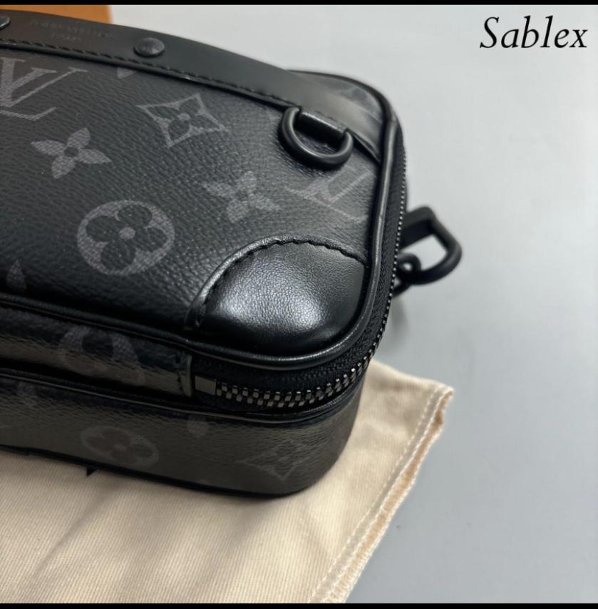 LOUIS VUITTON ルイヴィトン アルファメッセンジャーショルダーバッグ
