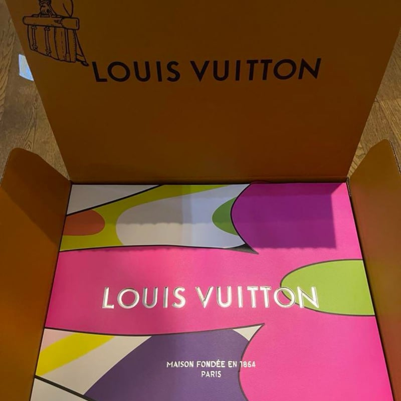 ルイヴィトン 村上隆 リバーシブルバケット LOUIS VUITTON ルイヴィトン 村上隆 リバーシブルバケット | ルイ