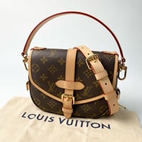 LOUIS VUITTON ルイヴィトン モノグラムコンセイエ ビジネスバッグ